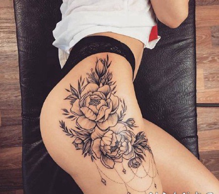 女生大腿素花纹身 1性感女神的大腿素花纹身图案