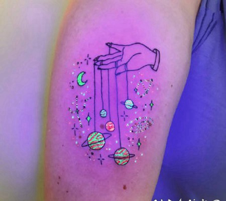 夜光纹身 荧光tattoo纹身对比效果图片