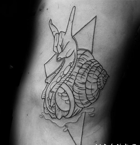 蜗牛纹身 1小动物蜗牛主题的纹身图案