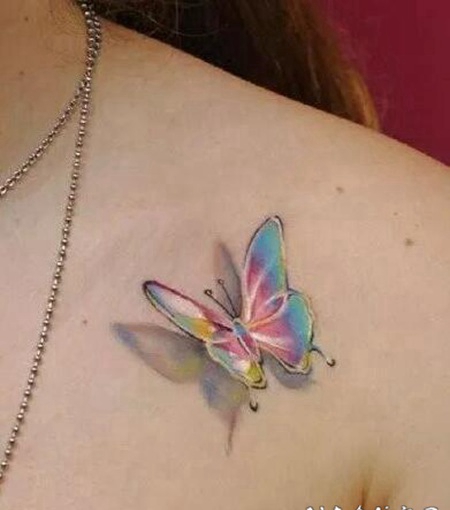 小清新的水彩蝴蝶纹身图案