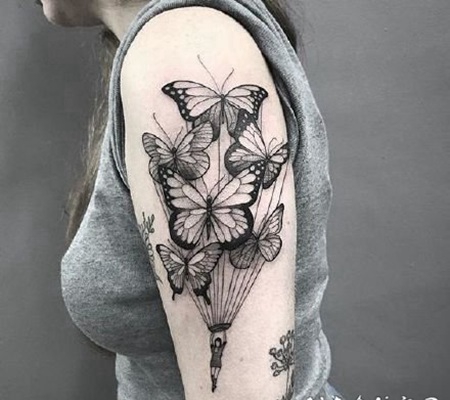 飞向梦想的的小清新热气球纹身图案