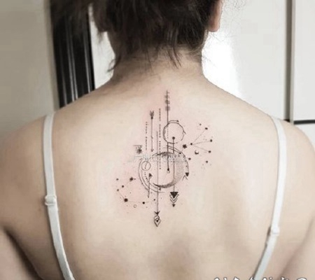 适合天蝎座的蝎子纹身图片