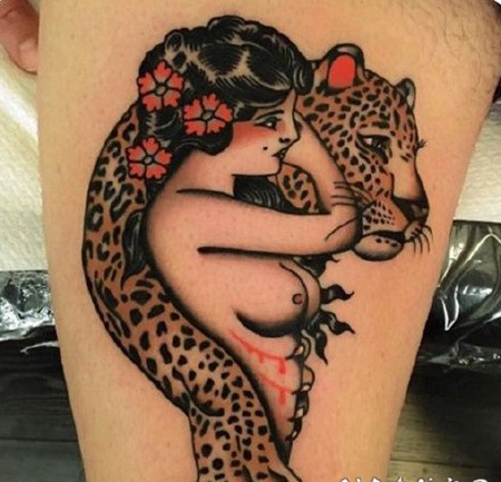 女郎和动物搭配的oldschool纹身图片