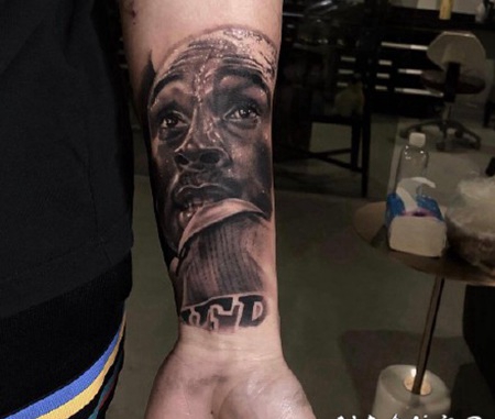 科比纹身 NBA名人科比的写实纹身图案