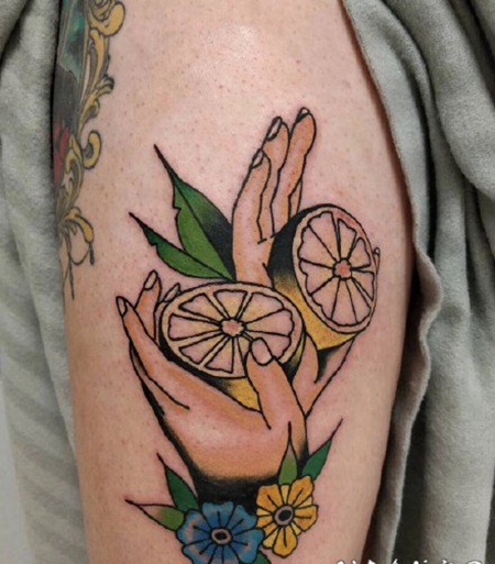 柠檬纹身 好看的水果柠檬的纹身图片