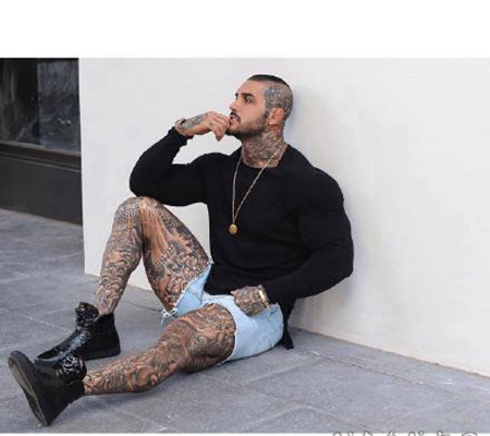 Leon Yaki身高196的纹身奶爸-纹身肌肉大型男照片