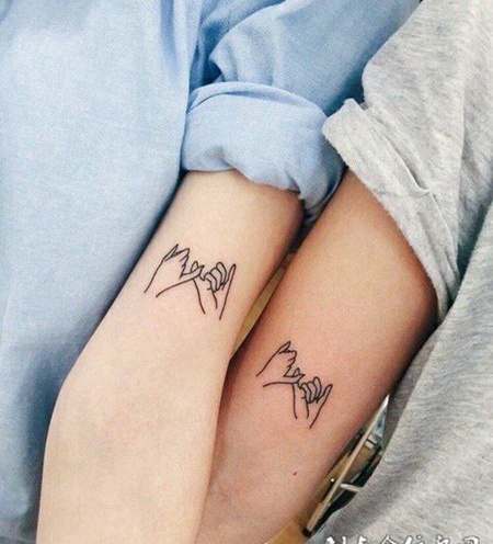 情侣之间的甜蜜小约定，手臂情侣纹身