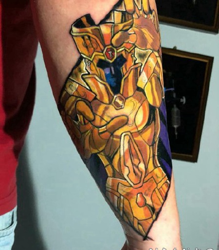 Guto Carvalho的圣斗士星矢纹身作品图案