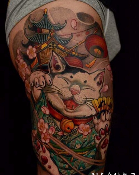 财源滚滚，腿部可爱的招财猫纹身