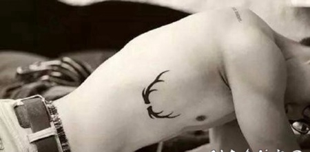 鹿角纹身 小清新的小鹿角纹身图片