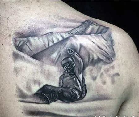 滑雪爱好者主题的纹身作品图案