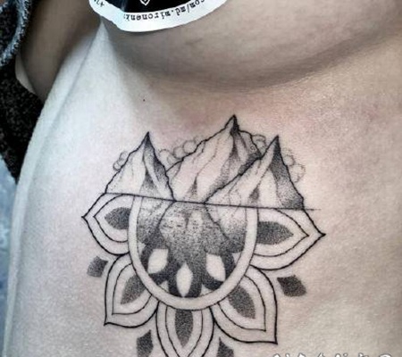 黑色点刺线条纹身图案欣赏