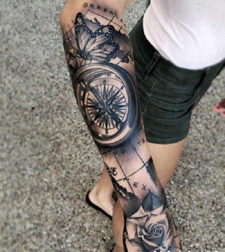 指南针纹身 手臂上的包臂写实指南罗盘黑臂纹身图案