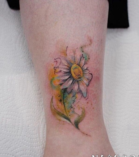 清新小雏菊，小腿雏菊个性彩绘纹身