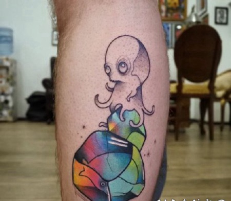 可爱的卡通女生彩色纹身图案欣赏