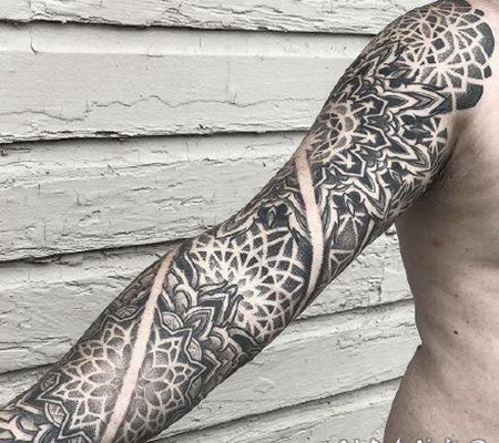 点刺花臂纹身 点刺风格的花臂花腿纹身图案