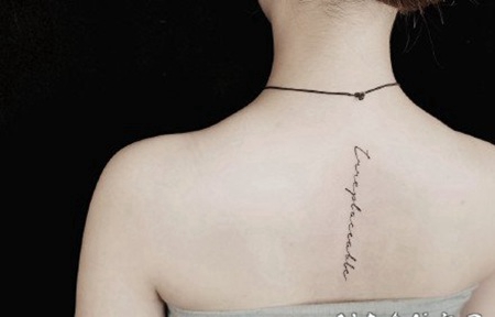 小清新英文短句字母纹身