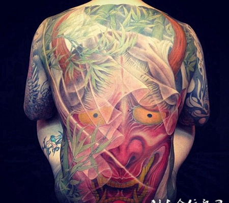 清风拂纱怨念生，满背般若彩绘纹身图案