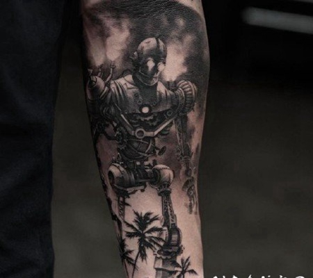 可爱的小机器人纹身图欣赏