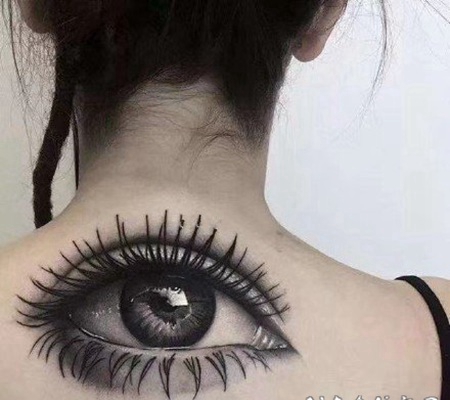 眼睛纹身 超逼真的写实黑灰大眼睛纹身图案