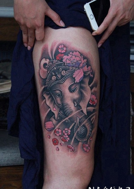 度化尘世，大腿象神个性纹身