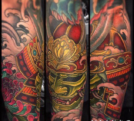 新传统风格的花臂花腿等纹身图片