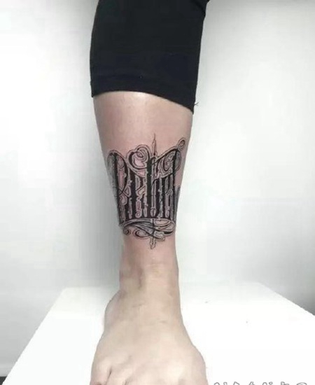花体字纹身图 1酷炫的花体字纹身图案