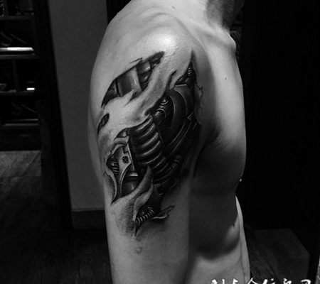 钢铁之魂，手臂撕皮机械D纹身