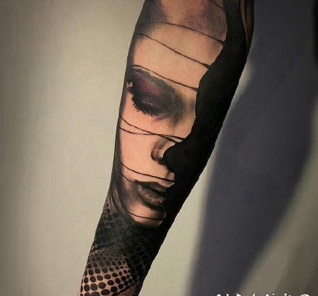 包臂写实纹身 1包手臂的欧美写实黑灰图案