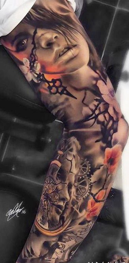 极致黑白色的包臂花臂帅气纹身图片