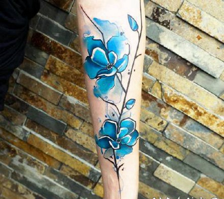 蓝色水墨纹身 漂亮的蓝色水彩泼墨纹身图案
