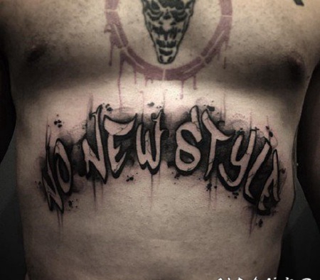 好看的黑灰花体字纹身图片赏析