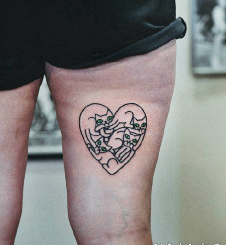 心形的小清新桃心纹身图案