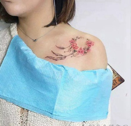 纹身捕梦网图片 漂亮小清新的捕梦网女生纹身图案