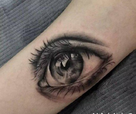 眼睛纹身 暗黑灰色的眼睛主题纹身图片