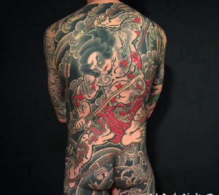 通体纹身 传统风格的满背通体纹身作品图案