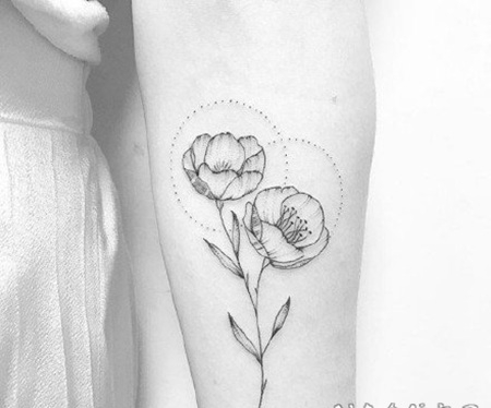 纹身素花图 漂亮的黑白素花小纹身图片