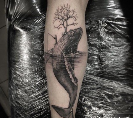 纹身小鲸鱼 小清新黑色小鲸鱼纹身图案