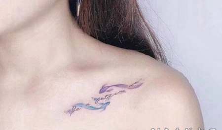 女生锁骨纹身-女生锁骨处小清新的唯美纹身图案