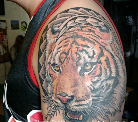 老虎头纹身 凶猛霸气的老虎头纹身图案