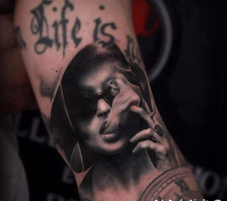 写实纹身 写实风格的个性人物肖像纹身图案