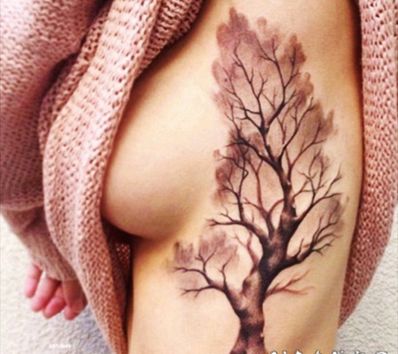 纹身树木的图像 生机勃勃的树木纹身图案