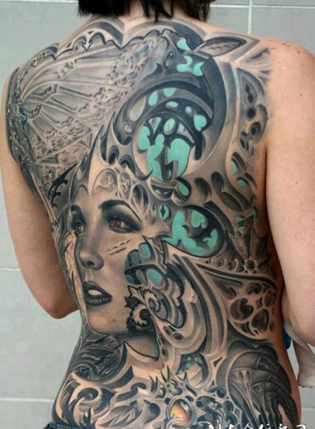 女神之殇,满背科幻女神彩绘纹身