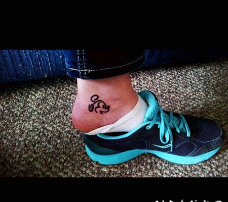 脚踝 纹身 清新而又别致的脚踝小纹身图案