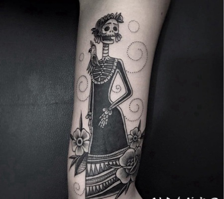 纹身骷髅 20组骨枯无肉恐怖的骷髅主题纹身图案