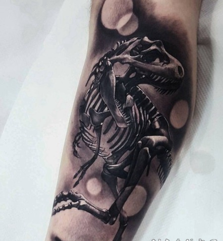 恐龙主题的小纹身图片欣赏