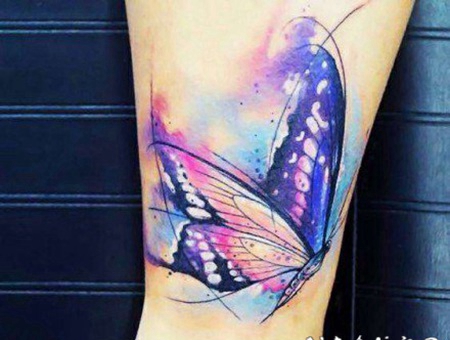 可爱的小蝴蝶纹身作品图片