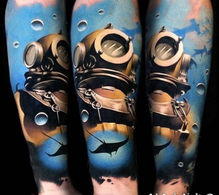潜水员主题的个性纹身图案