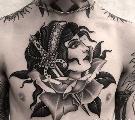 暗黑色的黑色女郎纹身图案