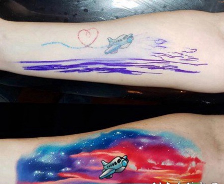 彩色璀璨星空元素的纹身欣赏